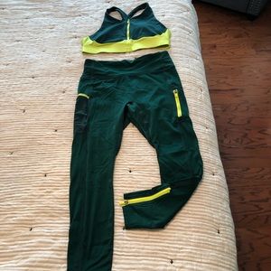 Fabletics Bra and Leggings Matching Set